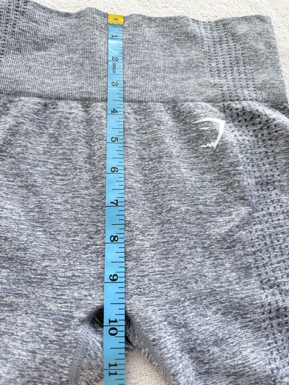 Gymshark Grey Seamless Crop Top and Leggings Set Sz Small EUC - Picture 10 of 15